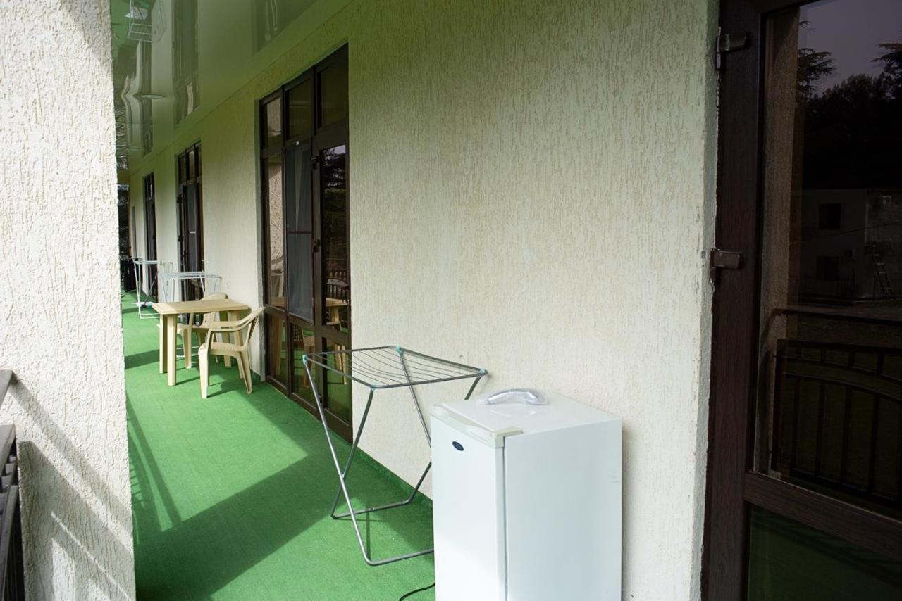 Hotel Emili Pizunda Exterior foto